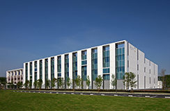 「わたらせ創薬センター」外観写真